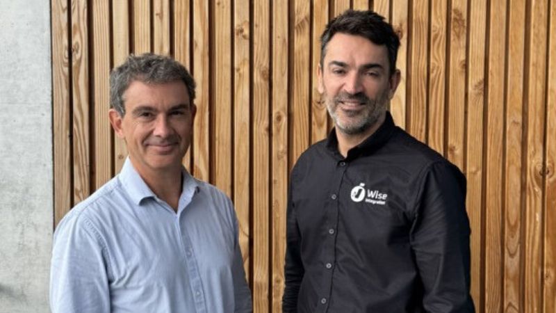 New CEO Ghislain Kaiser (left) and outgoing CEO Thierry Bouchet, now CTO