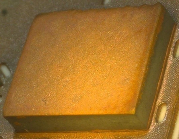 Cuboid sintered on top heat sink