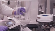  Nanoscientists Use Microwaves to Recycle EV Battery Cathodes 