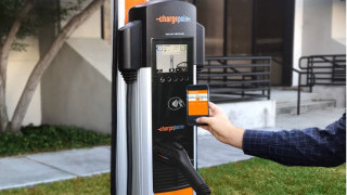 2.5 Million Places to Charge EVs by 2025 – A 50X Increase