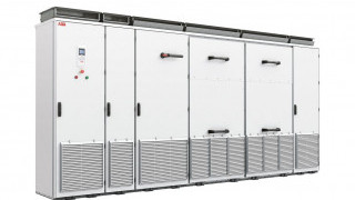2MW Central Inverter Handles up to 24 DC-input Busbars