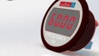 Self-powered LED Meter Displays AC Line Frequency