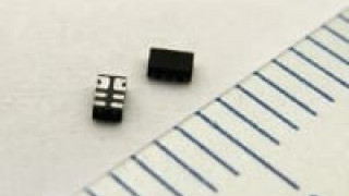 Reverse-blocking, pFET Integrated Power Controllers