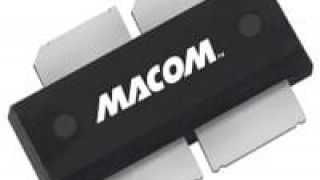 300W Plastic-packaged GaN Power Transistor