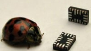 Configurable Mixed-Signal ICs add I2C
