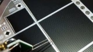 30.2% Efficiency Record for Si-based Multi-junction Solar Cell