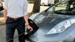 Batteries Better than Fuel Cells for Reducing Vehicle Emissions