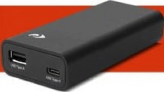 60W Dual-Port USB-A and USB-C Adapter