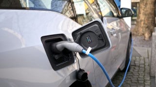 Renault-Nissan-Mitsubishi VC Arm Invests in EV-Charging Platform Startup PowerShare