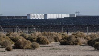 Renewables Race Propels Tech Titans Amazon, Apple, Meta, More 