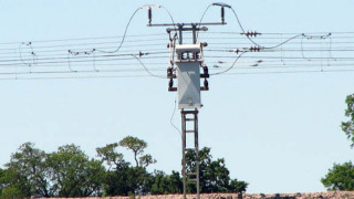 New Capacitors Feature Commercial-Grade Endurance Ratings