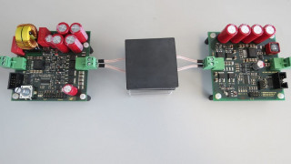 Combining Wireless Power and Data Transmission in 200-Watt Dev Kit