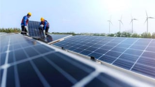 EIA Energy Outlook: While Solar Soars, Fossil Fuels Flounder