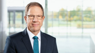 Infineon Meets Financial Expectations & Comments on Cypress Acquisition