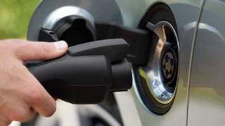 DOE Offering $15 Million for Extreme Fast EV Charging
