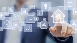 Low-Power MCUs Extend Battery Life for Wearables and IoT Devices