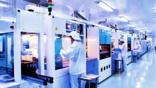 For Cheaper Solar Cells, Thinner Really is Better
