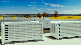 Say Goodbye to Outages: How Solar Plus Storage is Fueling the Microgrid Revolution
