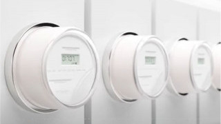 Supercapacitors Extend Operating Life of Battery-Powered Devices 