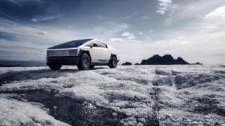 Cancelation Looms as Tesla Pushes 4680D Dry Coating