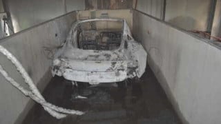 Enclosure Stops Damaged EVs from Spreading Fire