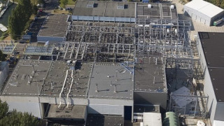 Ultra-High Voltage Testing Facility for Super Grid Components