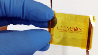 Ultra-Simple Triboelectric Nanogenerator made with Novel Materials
