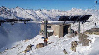 Swiss Startup Turns Retired Wind Turbines Into Solar Panel Support Beams