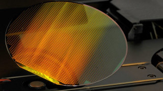 Low-Power eFlash Block Optimized for Energy Harvesting & IoT Devices
