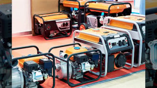 Determining Phase and Line Voltages and Currents in Wye-connected Generators