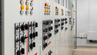 MOSFETs and BJTs in Power Cycling Applications: Driving High-Side Switches