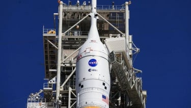 Moon Power: NASA Explores Fuel Cells for Artemis Missions