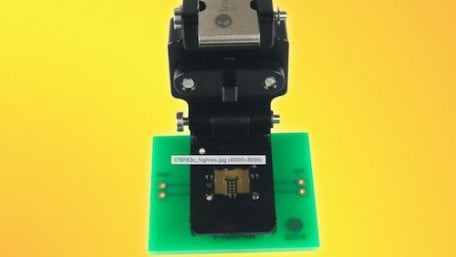 44 GHz Bandwidth Clamshell Lid Socket for QFN16