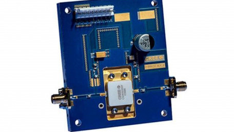 Temperature Stability Assessment of GaN Power Amplifiers with Matching Tantalum Capacitors