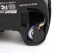 Nikon Reports Explosion of Fake Li-Ion Batteries