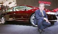 Honda Unveils New Hydrogen FCX Concept Vehicle
