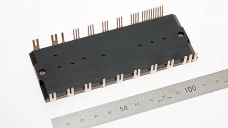 Optimized Inverter Design by IPMs and SiC-SBDs
