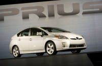 Toyota Unveils 50mpg Rated Third-Generation Prius Hybrid