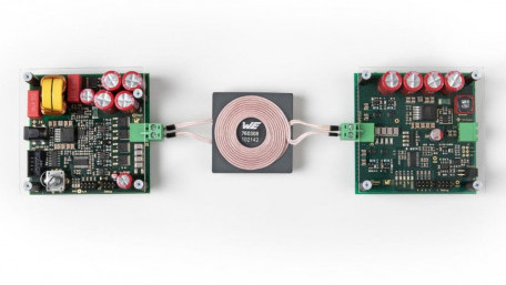 200W Wireless Power Transfer and Data Transmission Development Kit
