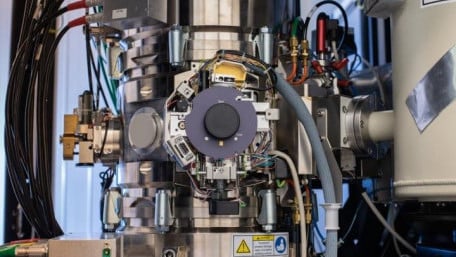 High-Voltage GaN Transistors Fabricated using Transmorphic Epitaxial Growth