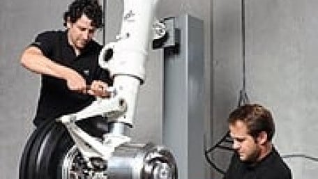 German Aerospace Center Develops Fuel Cell-powered Electric Nose Wheel for Commercial Aircraft