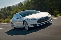 Tesla Exceeds Sales Target, Changes Battery Options and Achieves Profitability