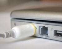 Universal Laptop Charger Standard to be Published by IEC in Early 2014