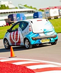 EV with 1,000 Mile Range unveiled by Alcoa and Phinergy