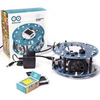Arduino Robot combines Education and Play