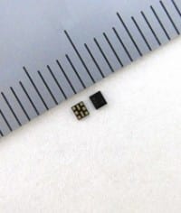 0.3mm-High 1.0A and 1.5A DC-DCs with Fast Transient Response