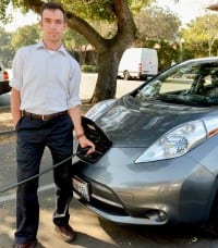 Batteries Better than Fuel Cells for Reducing Vehicle Emissions