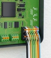 Low-Profile PCB Terminal Blocks Handle 8 Amps