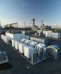 GE and Edison Debut Battery-Gas Turbine Hybrid