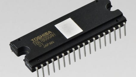 600V Sine-Wave PWM Driver IC for Three-Phase Brushless Motors